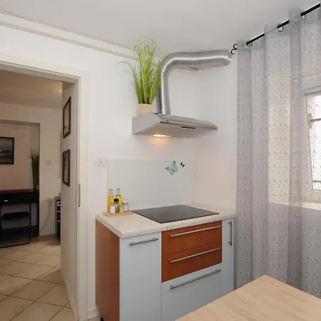 Holidays House - Bella Nicol Appartamento